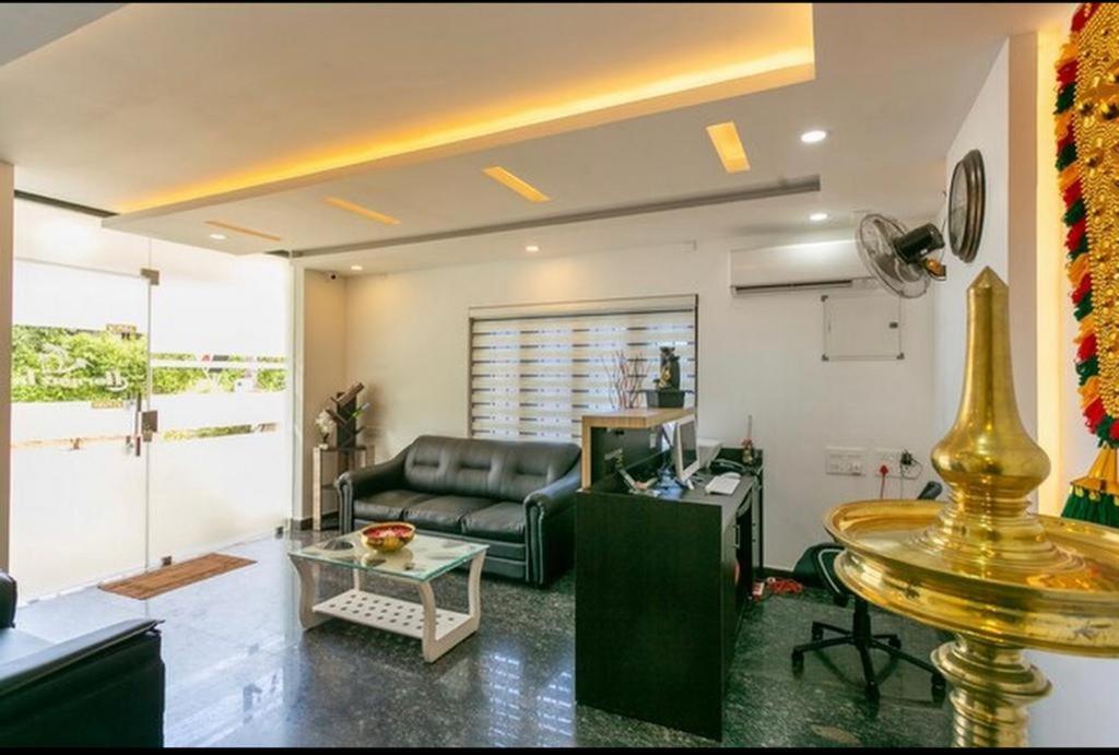 Thenmala Hormuz Inn Kolattupuzha المظهر الخارجي الصورة